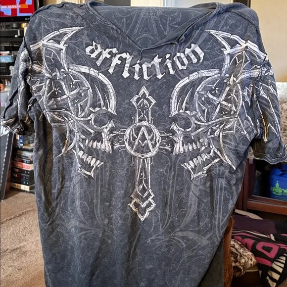 Affliction Skull Motif Tee in Black and White - Picture 1 of 5